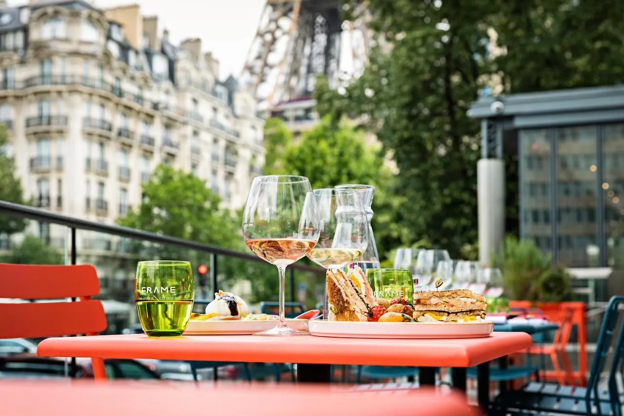 Pullman Paris Tour Eiffel Hotel
