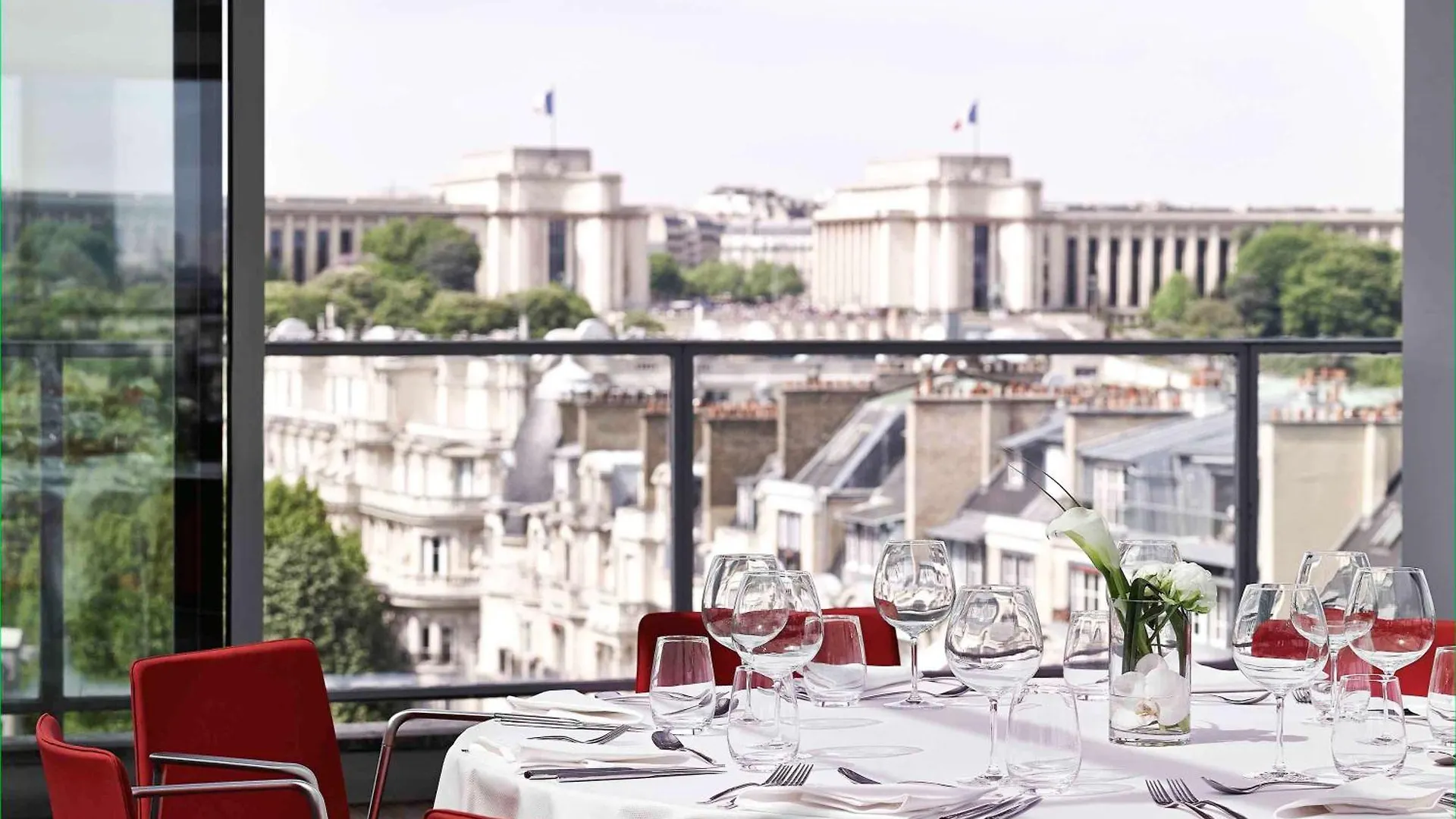Pullman Paris Tour Eiffel Hotel 4*,