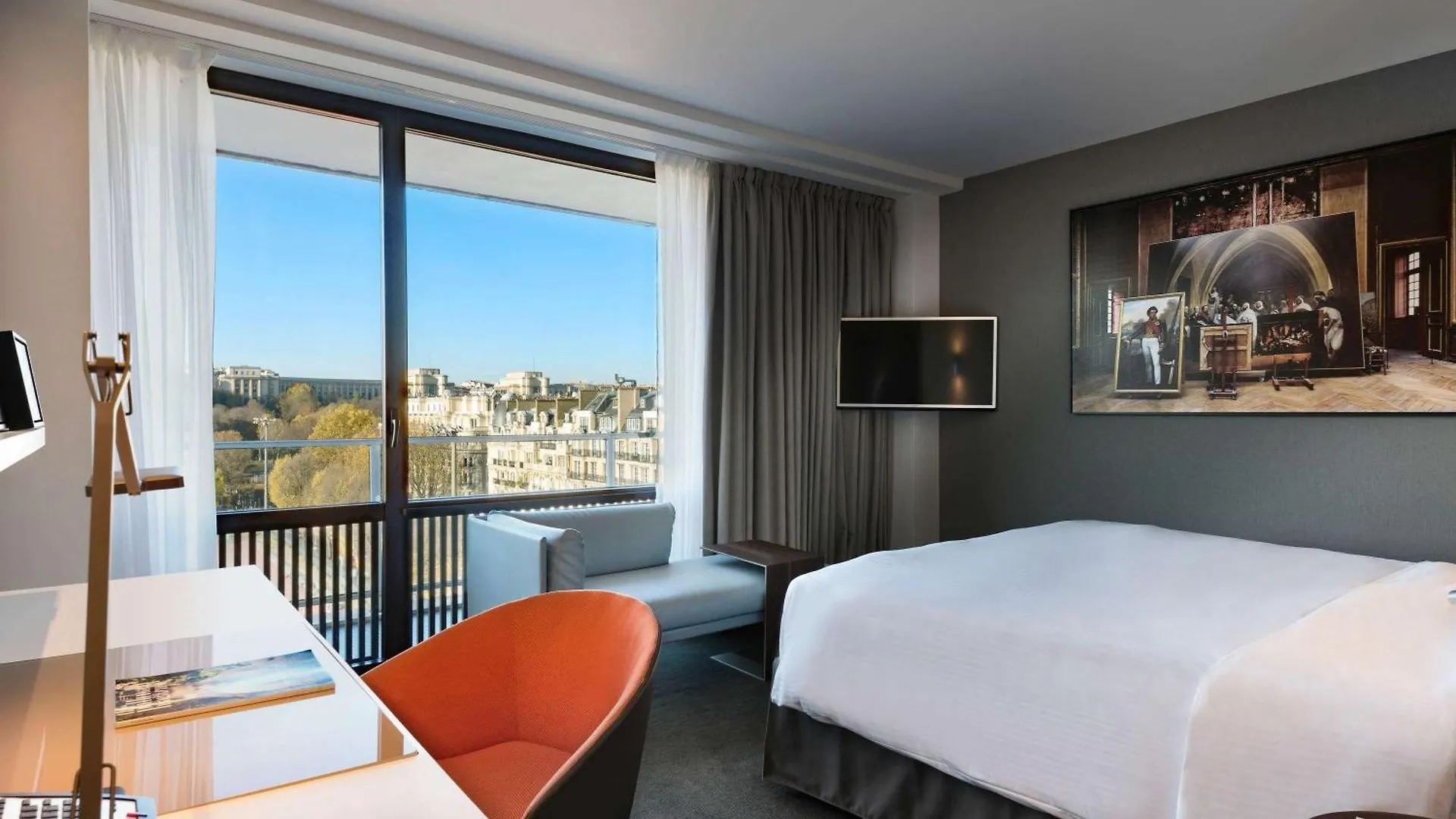 Pullman Paris Tour Eiffel Hotel